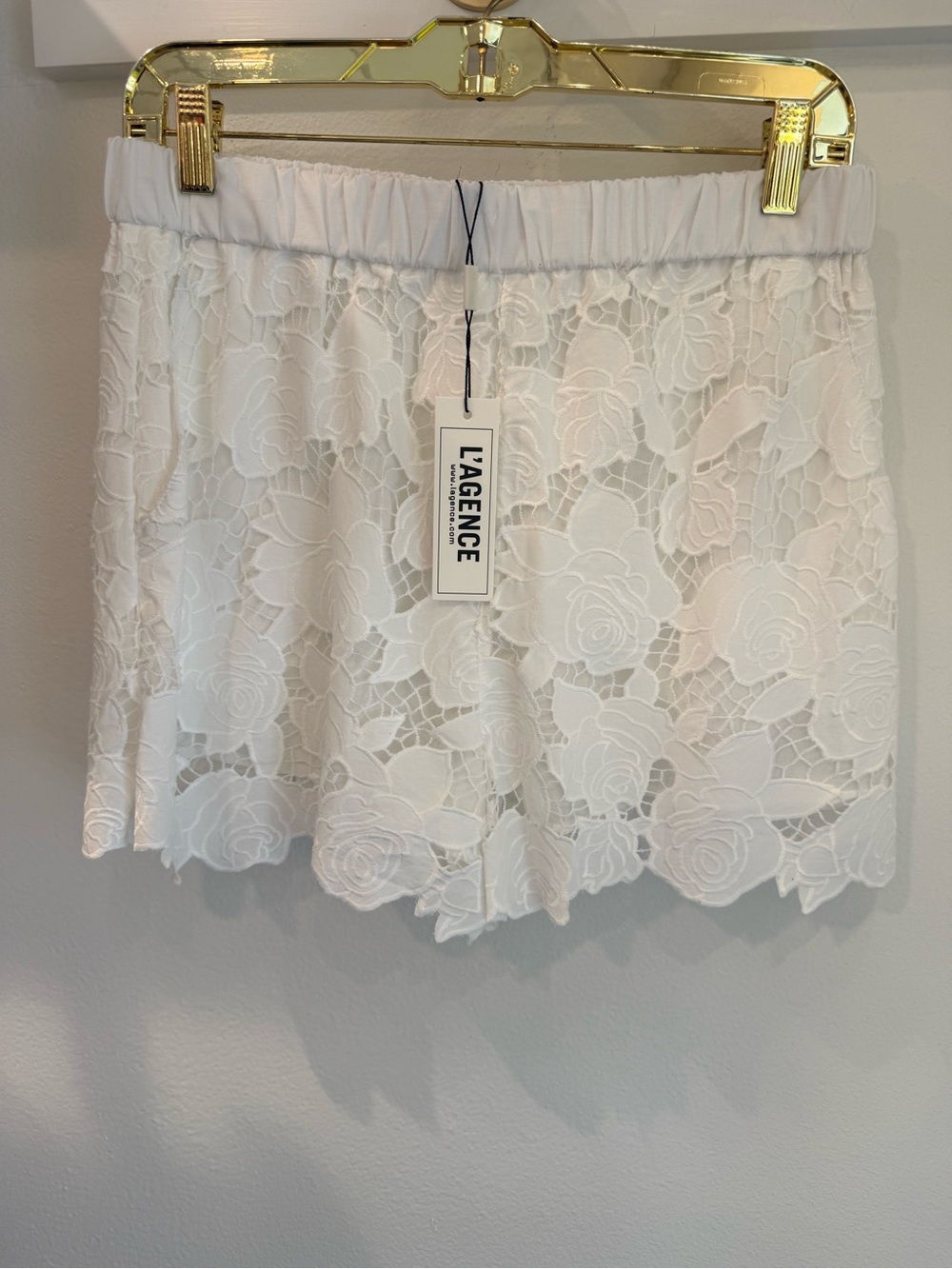 Laina Eyelet Short - Picture 3 of 4